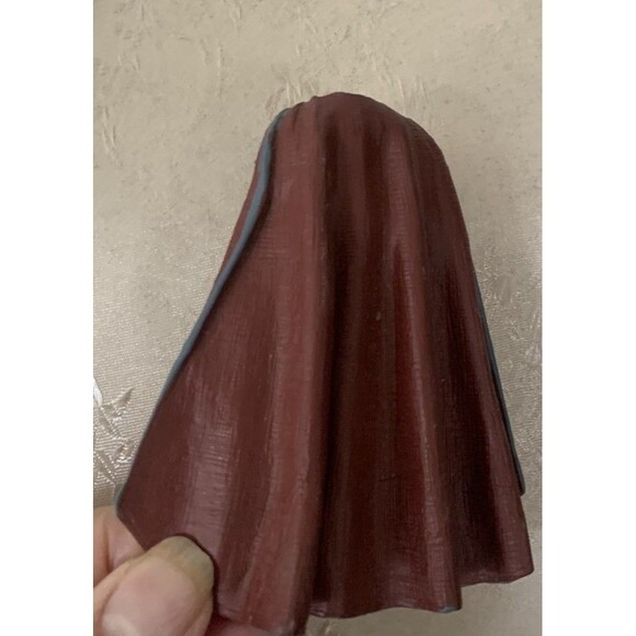 Disney Store Lucy Poseable Action Figure Chronicles Narnia Lion Witch Wardrobe - Picture 2 of 8